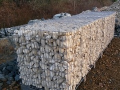 gabion calcaire blanc vibré