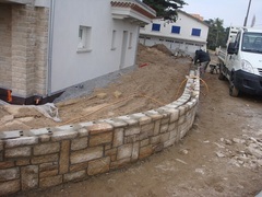 muret granit ocre